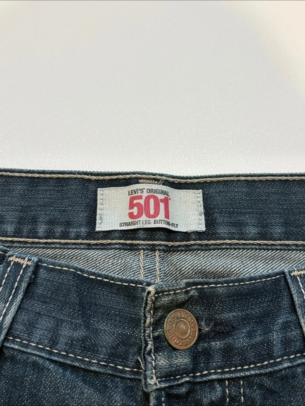 Levis classic straight